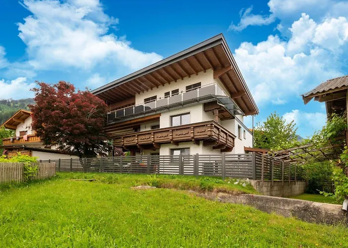 Apartment In Near Spieljochbahn Fuegen