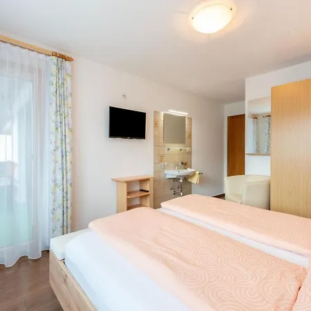 アパート In Near Spieljochbahn *